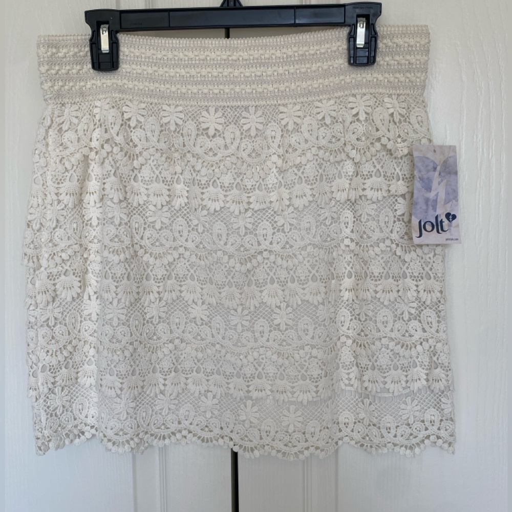 Jolt Women's White Lace Mini Skirt